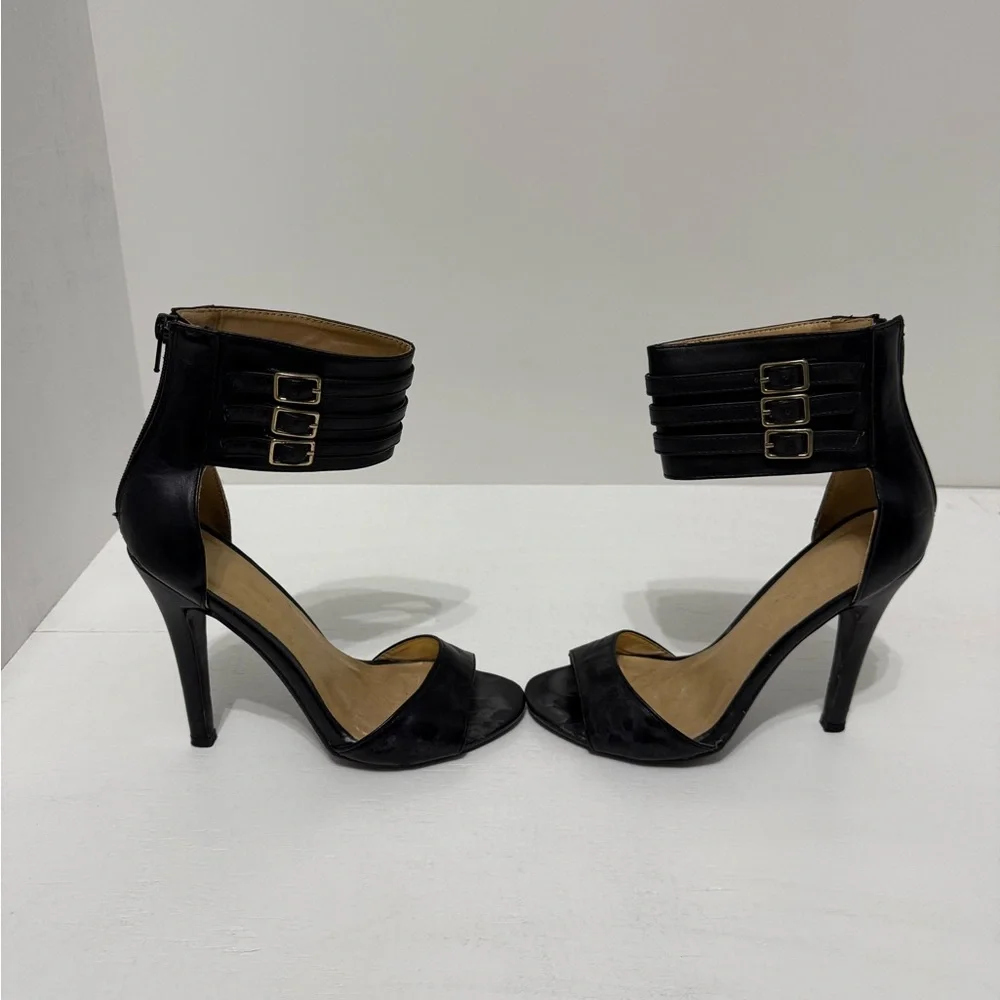 Shoe Republic LA Black and Gold Strappy Heels - Picture 2 of 5
